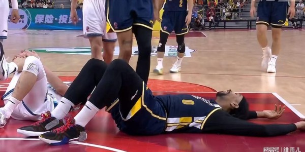 九游体育-广东队最新消息！杜锋保不住萨林杰，朱芳雨瞄准两大新内线！