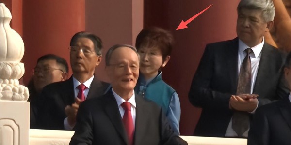 抓捕洪秀柱？民进党表态后，没想到，洪秀柱在大陆还有“大动作”