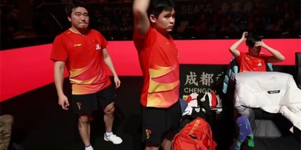 九游体育下载-国乒瞒不住了！林诗栋太弱让领导左右为难，王励勤出面谈难办问题