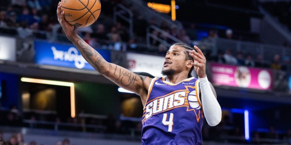 九游体育官网-经典“风雪三月”！杰伦·格林最近5场合计144分 太阳4胜1负