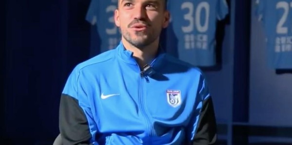 九游体育下载-斯坦丘：我了解大连的足球底蕴和主场氛围，我喜欢这里的宁静